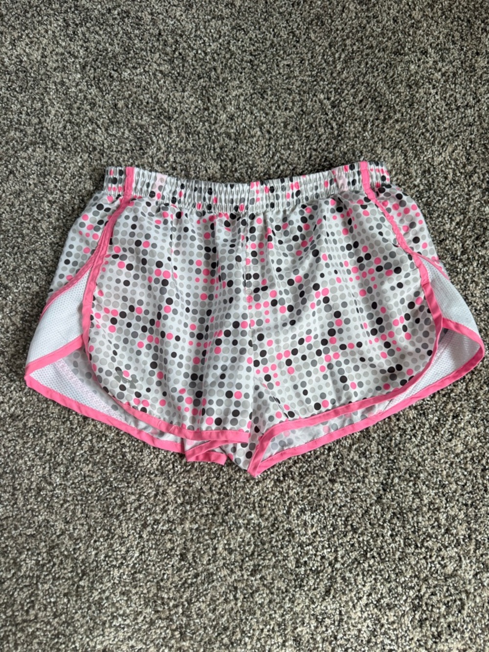 Under Armour Women’s White Shorts with Pink and Gray Dot Print Size Small